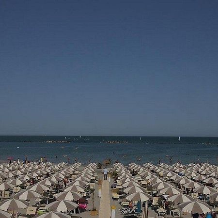 Adriano Family Camping Village Punta Marina Exterior foto